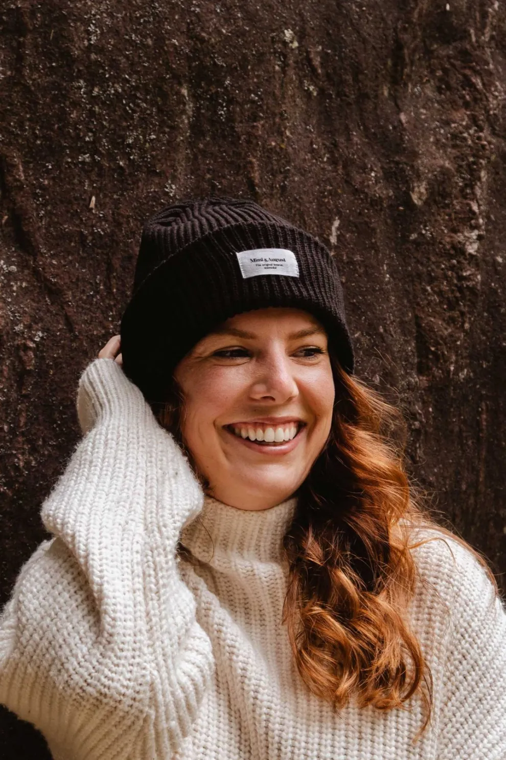 MIMI & AUGUST Snuggle Beanie - Black