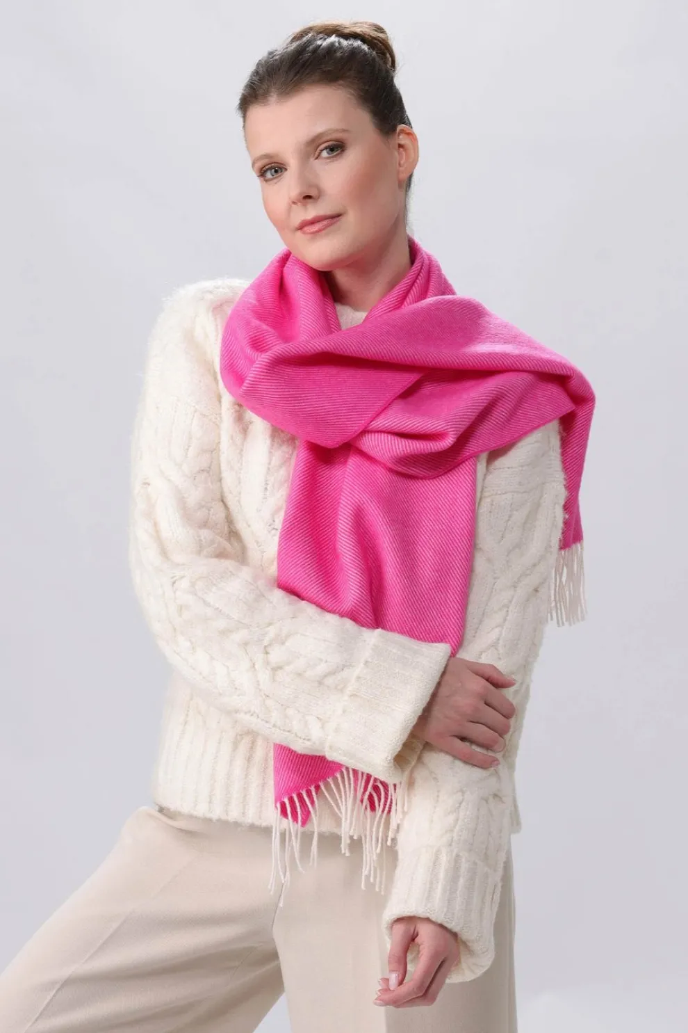 FRAAS Herringbone Pattern Wool Scarf