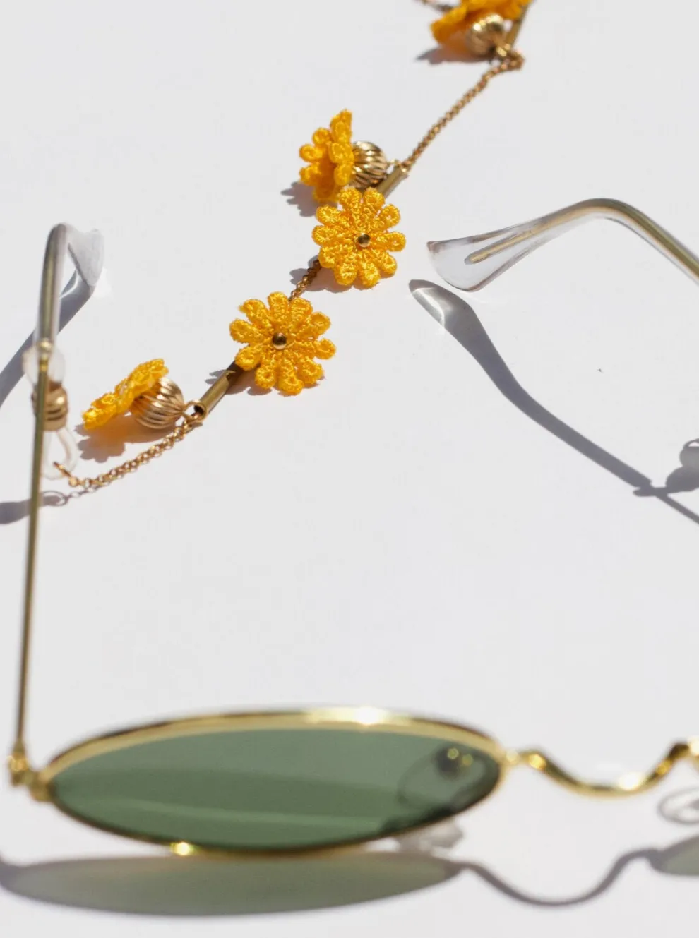 THIS ILK Silene Glasses Chain
