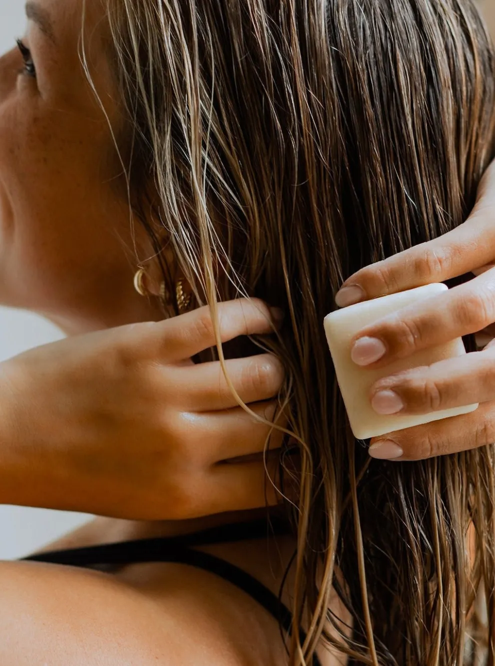 BKIND Conditioner Bar - Colored or white hair