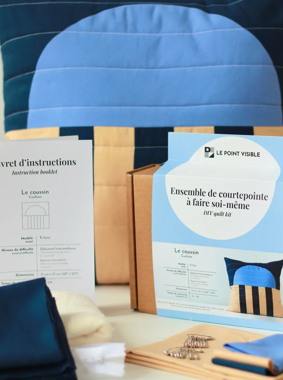 LE POINT VISIBLE Short Point Cushion Making Kit