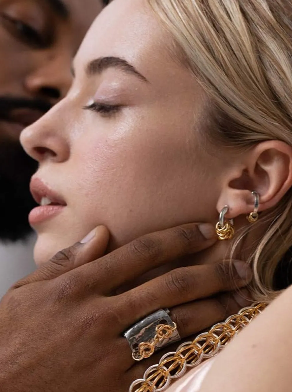 ANNE-MARIE CHAGNON Jepo Earrings