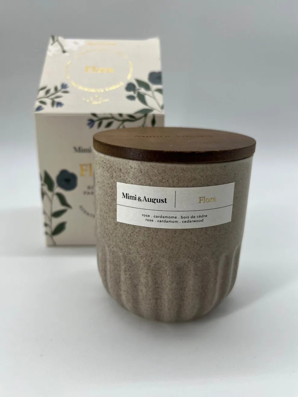 MIMI & AUGUST Candle 11oz - Flora