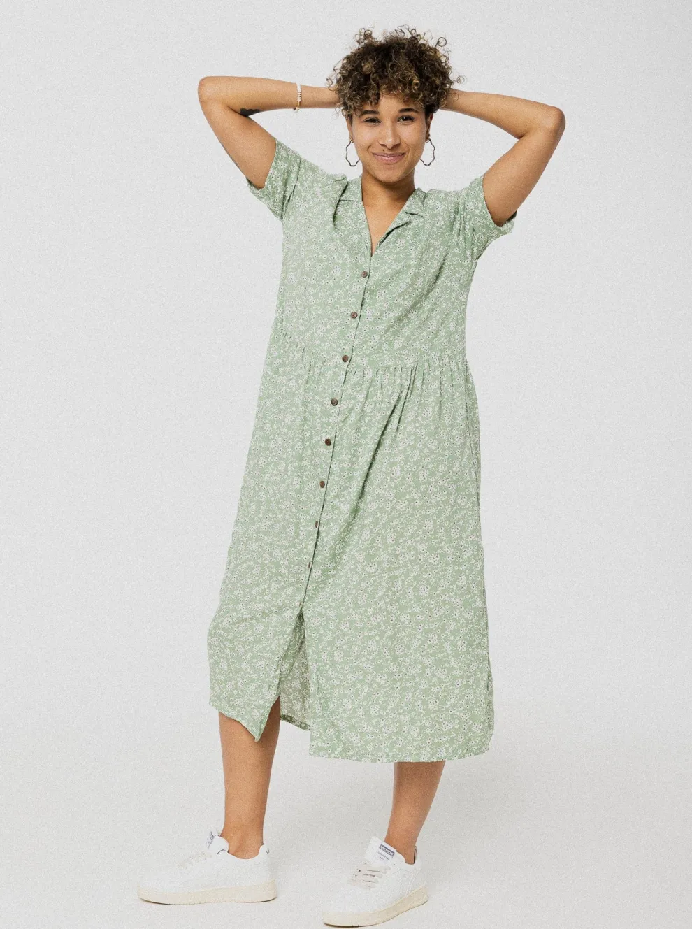 PINEAPPLE BANANAS Marguerite Dress - Green Flower