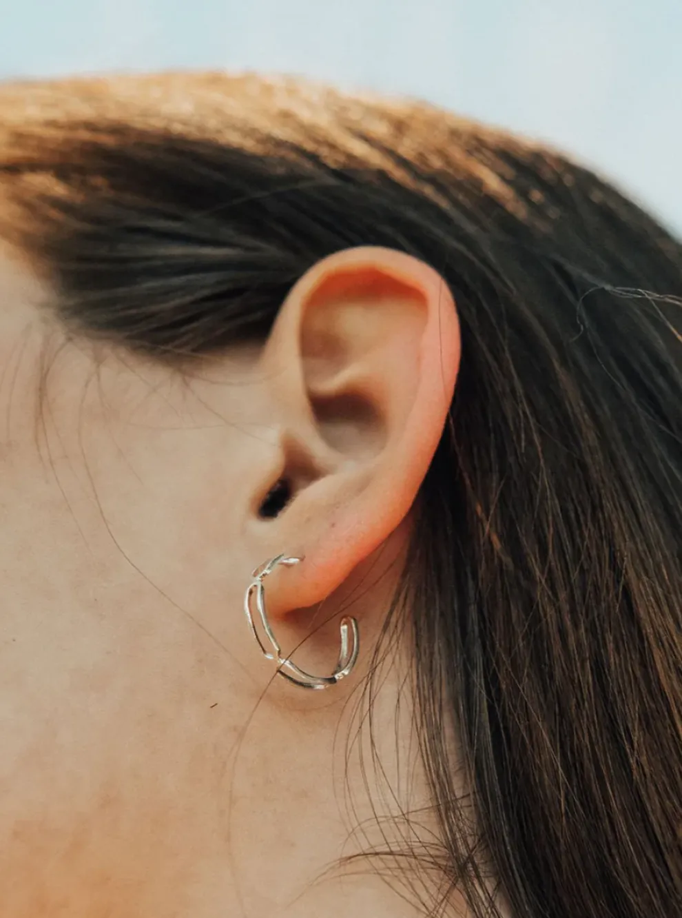 SARAH BIJOUX Large Trombone Hoops